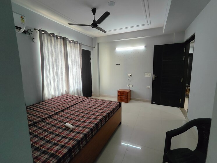 Bedroom, tanvi-villa 4 Bedroom 2400 Sq.Ft. Builder Floor In Sector 45 Gurgaon 8705378