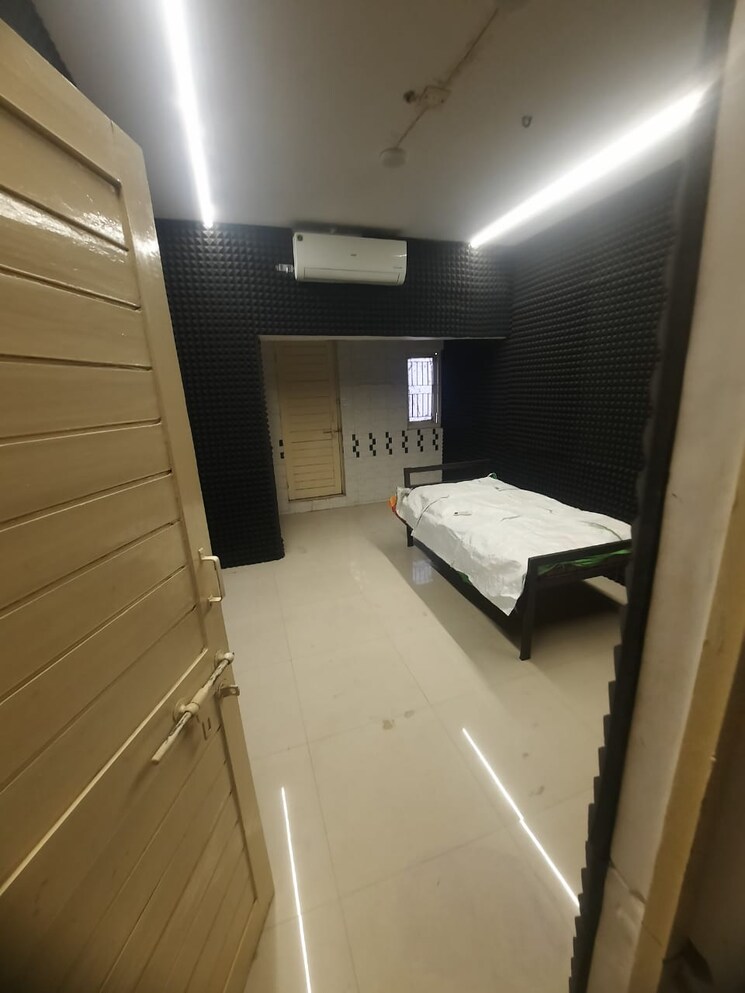 Kitchen, bodakdev 2 Bedroom 1500 Sq.Ft. Villa In Bodakdev Ahmedabad 8705466