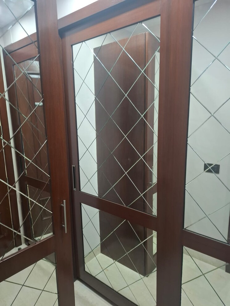 Balcony, gulmohar park 4 Bedroom 5400 Sq.Ft. Builder Floor In Gulmohar Park Delhi 8705556