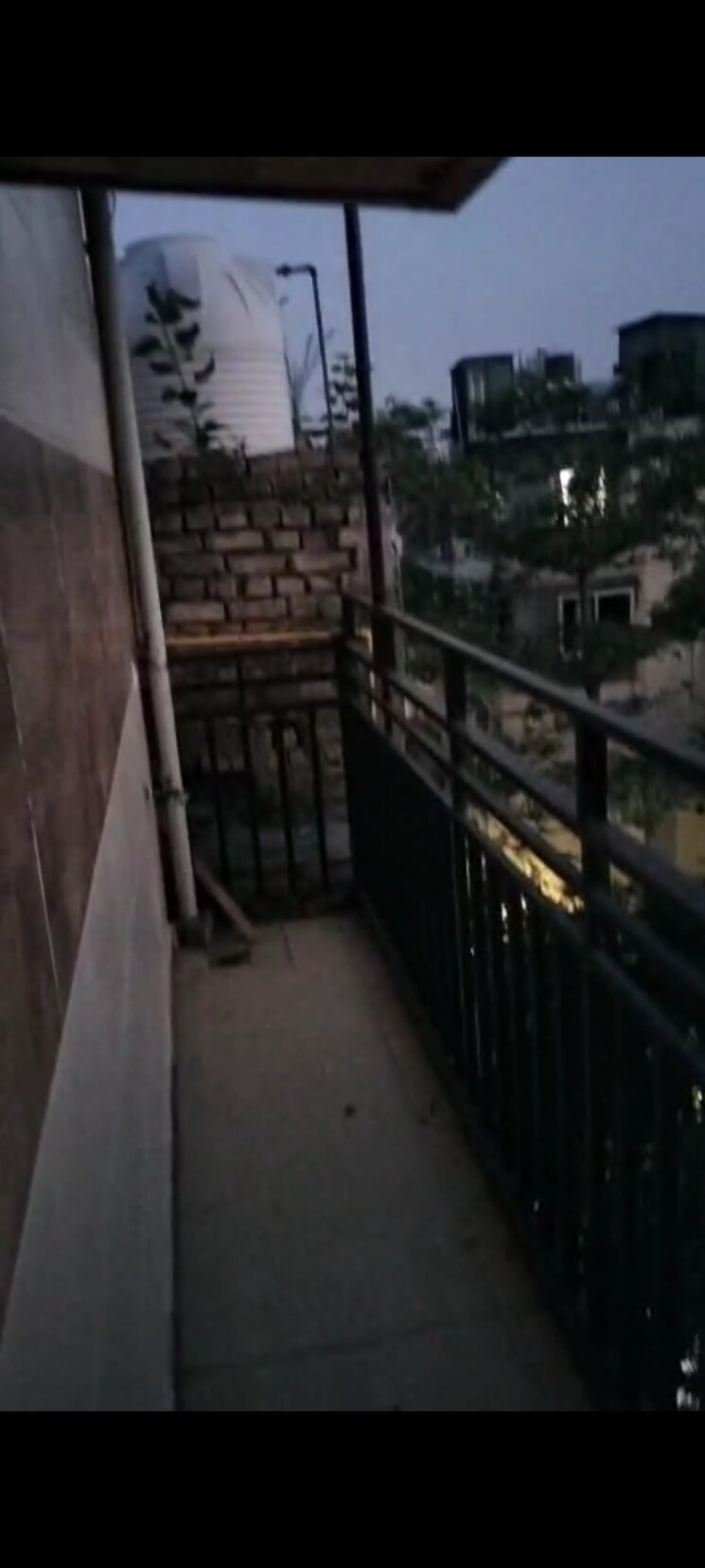 Balcony, lajpat nagar 4 1 RK 450 Sq.Ft. Independent House In Lajpat Nagar 4 Delhi 8705578