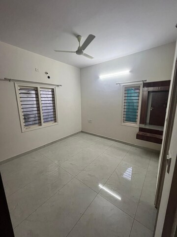 Room in 3 BHK Builder Floor at Hsr Layout – for Rent
