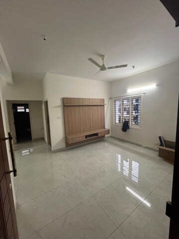 Room in 3 BHK Builder Floor at Hsr Layout – for Rent