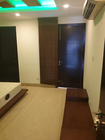 Room in  Pg at Rajouri Garden – for Rent