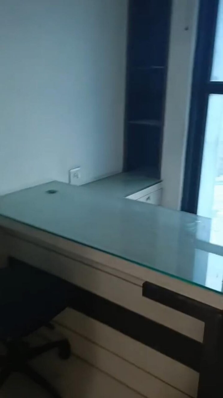 Team Area, park street Commercial Office Space 1450 Sq.Ft. In Park Street Kolkata 8705642