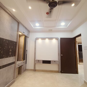 Room in 3 BHK Apartment at Candeur 40, Miyapur – for Rent