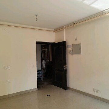 Room in 3 BHK Apartment at Aditya City Apartments, Shahpur Bamheta – for Rent