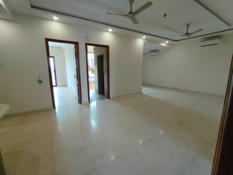 Room, apex-apartments 3 Bedroom 2500 Sq.Ft. Builder Floor In Sector 45 Gurgaon 8705912