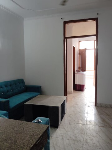 Room in 1 BHK Builder Floor at Saket – for Rent