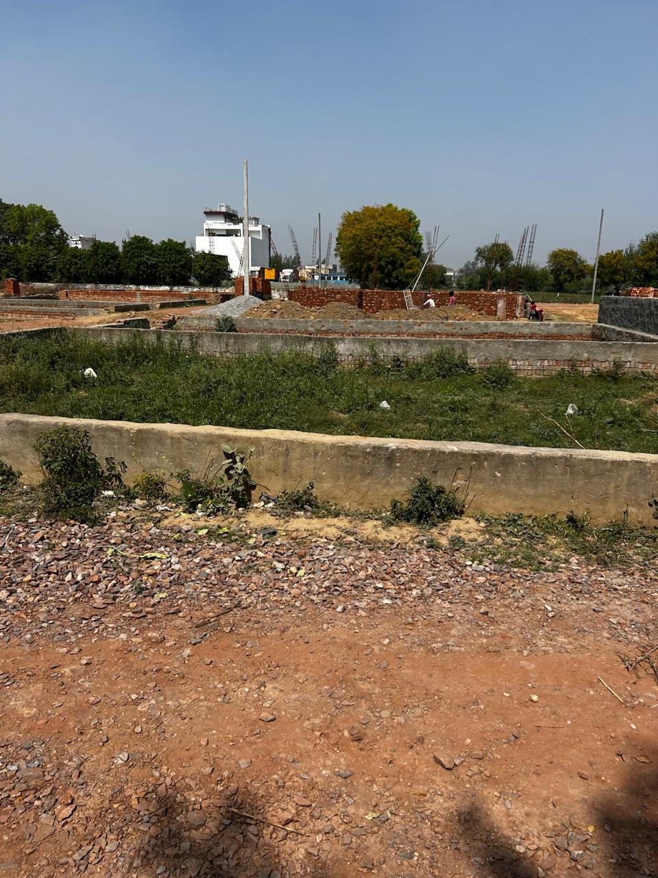 Plot For Sale in Jasra