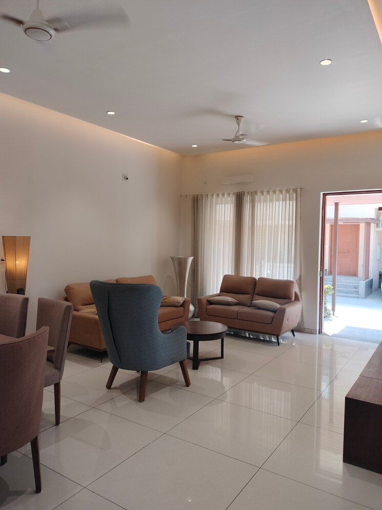 Living Room, bhayli 4 Bedroom 3500 Sq.Ft. Independent House In Bhayli Vadodara 8706253
