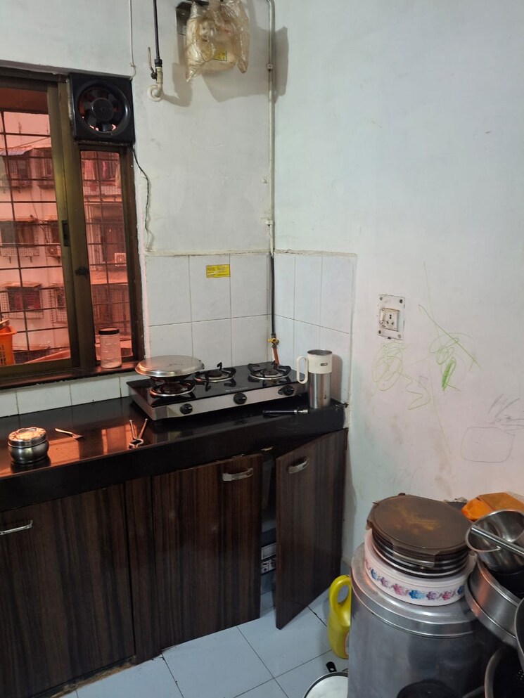 Kitchen, quarter-gate 2 Bedroom 900 Sq.Ft. Apartment In New Nana Peth Pune 8706797