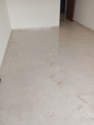 Room in 1 BHK Apartment at Crystal Paradise Residences, Andheri East – for Sale