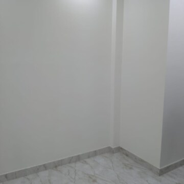 Room in 2.5 BHK Builder Floor at Shastri Nagar – for Rent