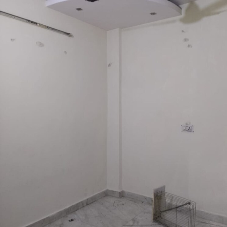 Room, shastri nagar 2.5 Bedroom 650 Sq.Ft. Builder Floor In Shastri Nagar Delhi 8706940