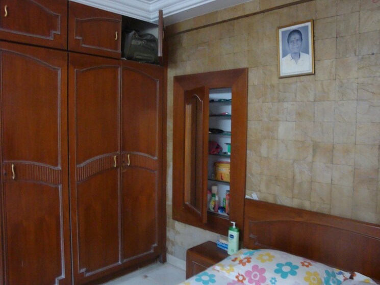 Bedroom, emerald-chs 2 Bedroom 600 Sq.Ft. Apartment In Bandra West Mumbai 8707018