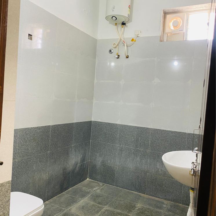 Bathroom, kondapur 3 Bedroom 1700 Sq.Ft. Builder Floor In Kondapur Hyderabad 8707029