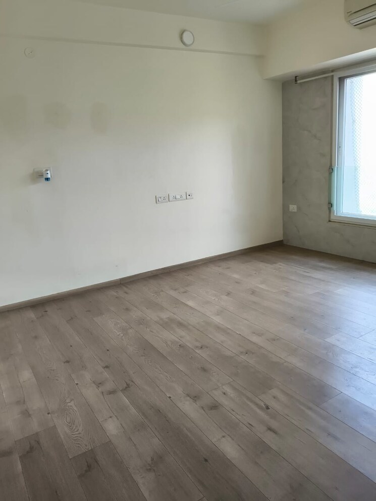 Room, kanakia-paris 2 Bedroom 861 Sq.Ft. Apartment In Bandra East Mumbai 8707116