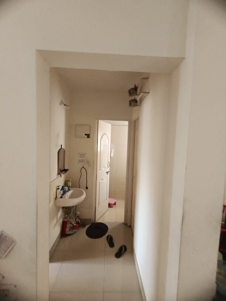 Bathroom, nanded-janaranjani-at-nanded-city 1 Bedroom 473 Sq.Ft. Apartment In Nanded Pune 8707064