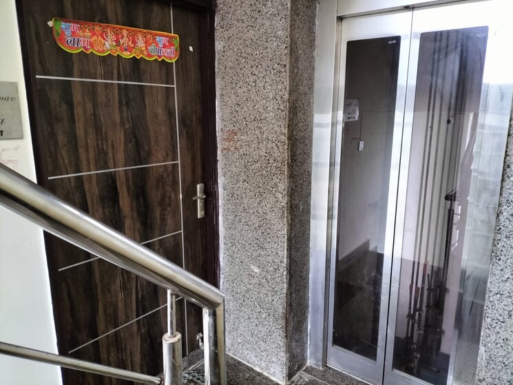 Balcony, palam vihar 3 Bedroom 1200 Sq.Ft. Apartment In Palam Vihar Gurgaon 8707076