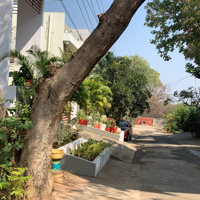 Garden, yapral  350 Sq.Yd. Plot In Yapral Hyderabad 8707151