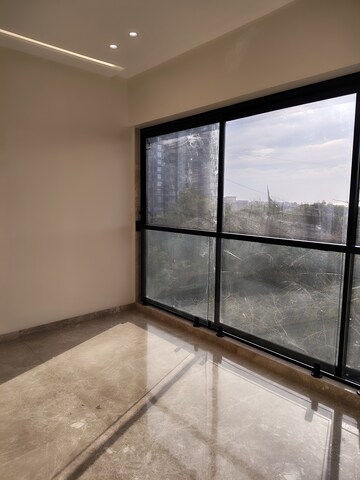 Bedroom in 2 BHK Apartment at AP Valencia Apartment, Santacruz West – for Rent