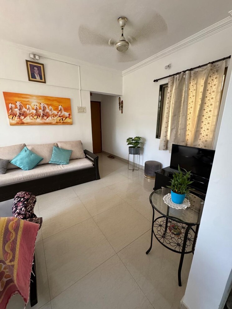Living Room, sai-mangal-chs-kandivali 1 Bedroom 600 Sq.Ft. Apartment In Kandivali West Mumbai 8706972