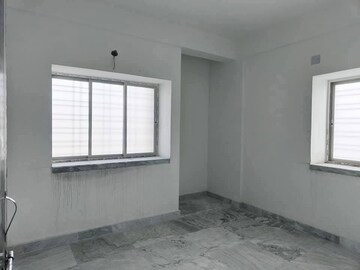 Room in 4 BHK Apartment at Madhapar – for Sale