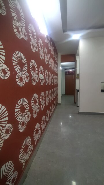 Room in 2 BHK Builder Floor at Govindpuri – for Rent