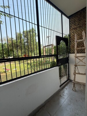 Balcony in 2 BHK Builder Floor at Vaishali Sector 5 – for Sale