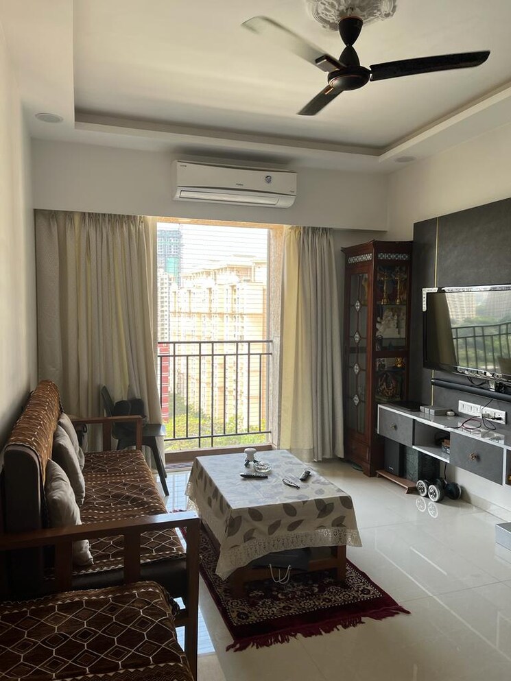 Living Room, everest-world-aspen 1 Bedroom 580 Sq.Ft. Apartment In Dhokali Thane 8707403