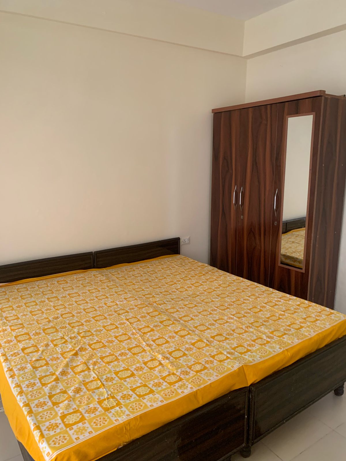 2 BHK Apartment For Rent in Signature The Serenas