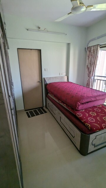 Bedroom in 3 BHK Apartment at Bajaj Enchante Panchsheel CHS, Andheri West – for Rent