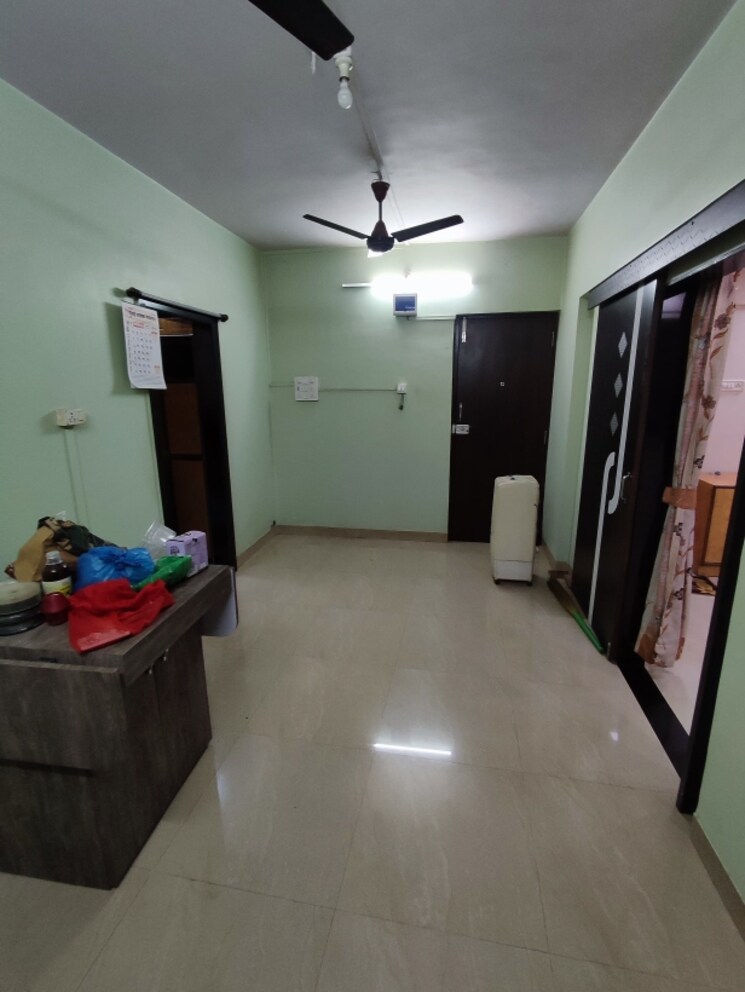Room, goregaon west 2 Bedroom 600 Sq.Ft. Apartment In Goregaon West Mumbai 8707515