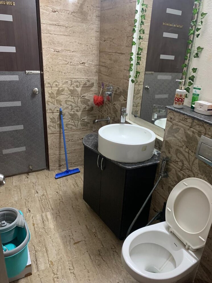 Bathroom, aba-ivy-county 3 Bedroom 1656 Sq.Ft. Apartment In Sector 75 Noida 8707608