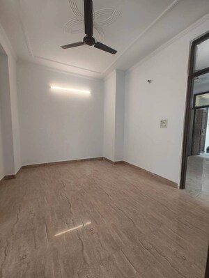 Room in 2 BHK Builder Floor at West Sant Nagar – for Sale