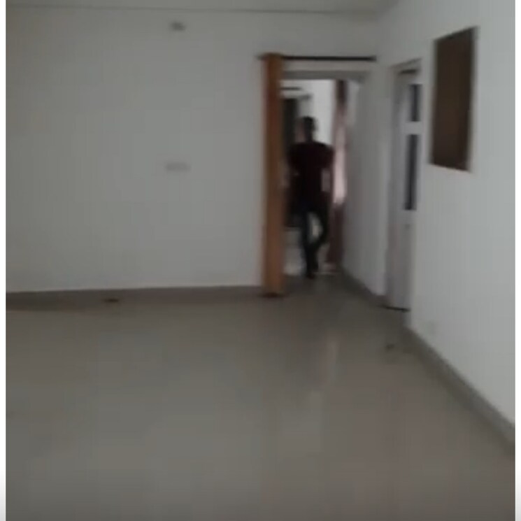 Room, mayur vihar phase ii 3 Bedroom 1800 Sq.Ft. Apartment In Mayur Vihar Phase ii Delhi 8707687