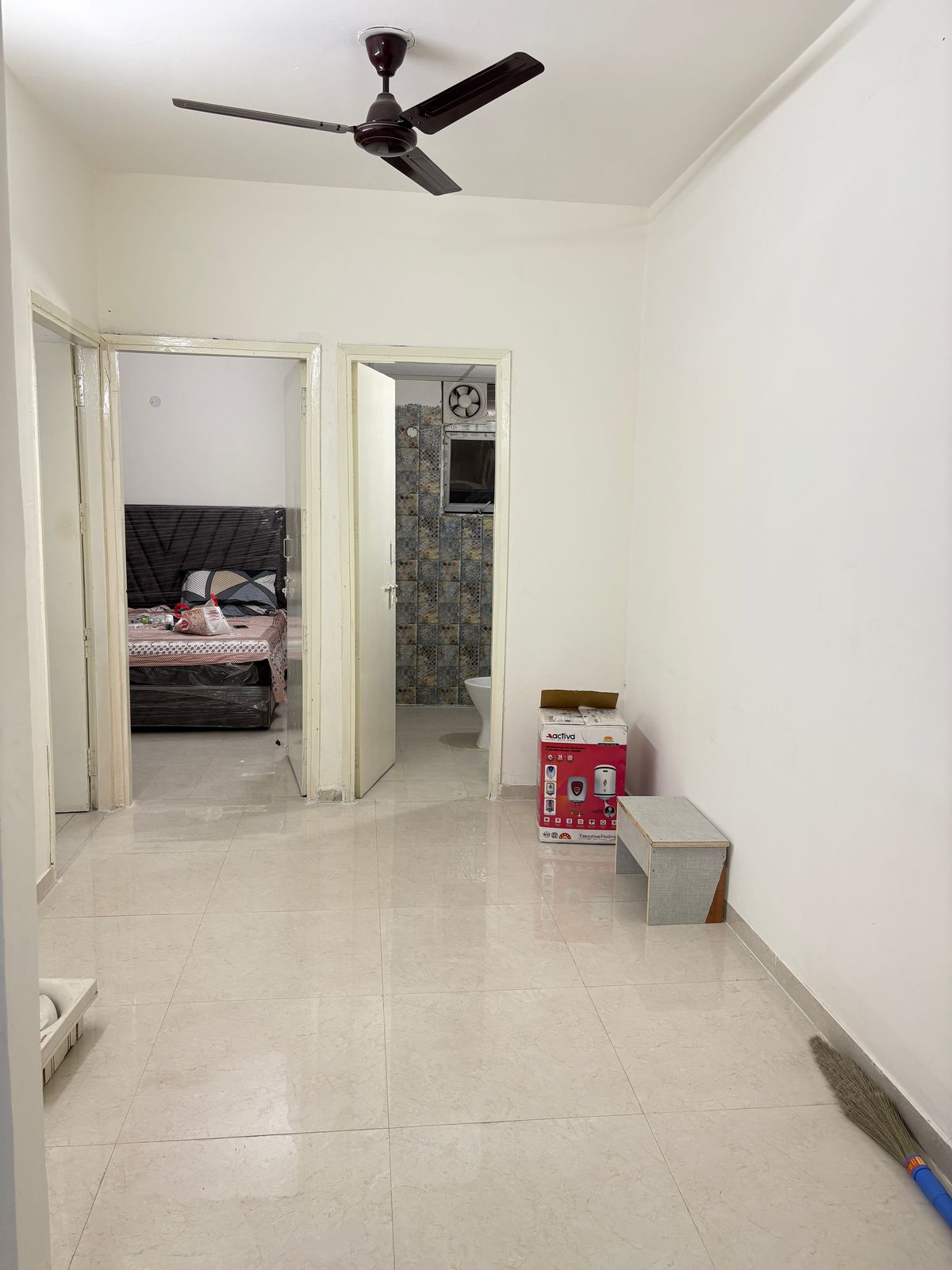 2 BHK Apartment For Rent in Signature The Millennia 2