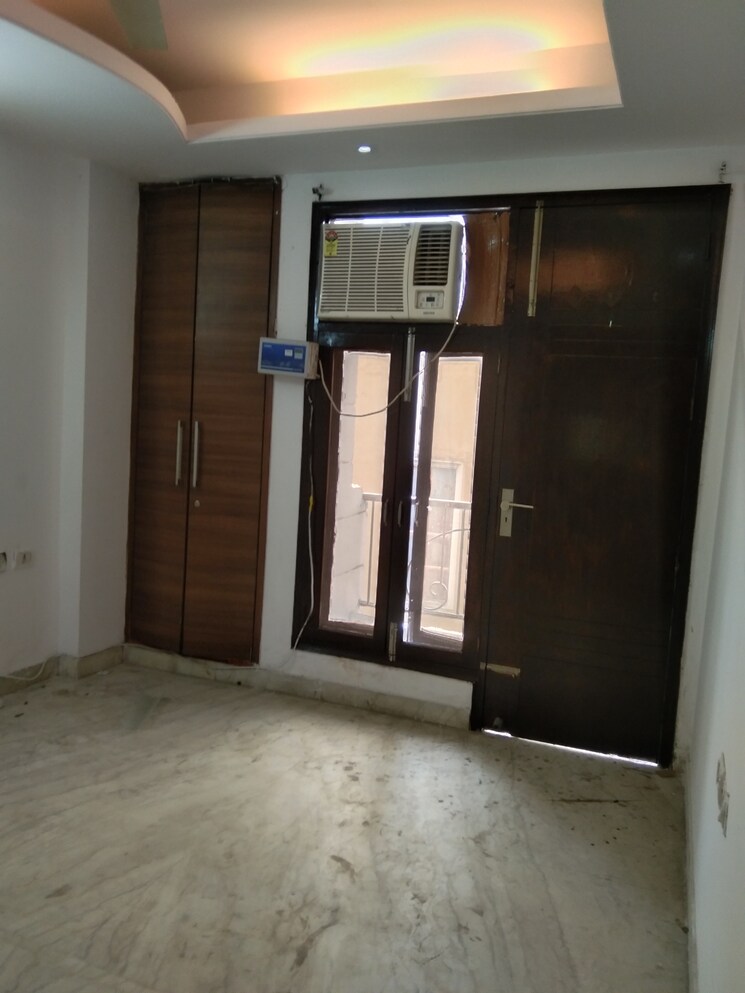 Room, chattarpur 3 Bedroom 1200 Sq.Ft. Builder Floor In Chattarpur Delhi 8707724