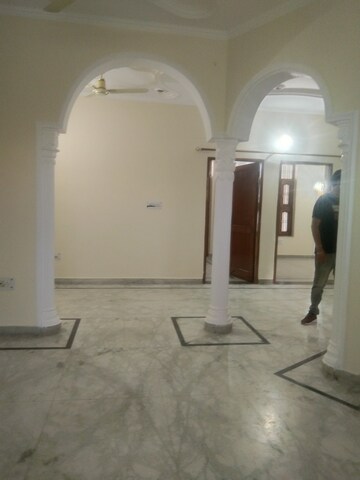 2.5 BHK Builder Floor For Rent in Sector 31