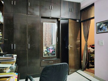 Living Room in 4 BHK Builder Floor at Chattarpur – for Rent