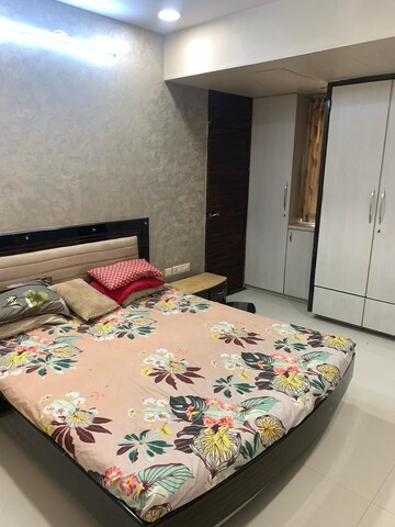 Bedroom in 3 BHK Apartment at Sayba Palace, Kurla West – for Rent