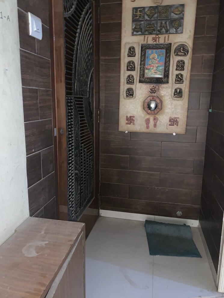 Bathroom, sayba-palace 3 Bedroom 1000 Sq.Ft. Apartment In Kurla West Mumbai 8707743