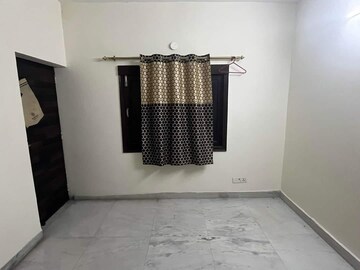 Room in 1 BHK Builder Floor at Saket – for Rent