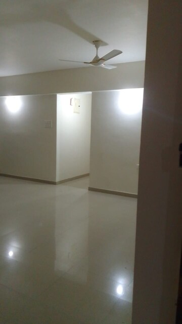 Room in 3 BHK Apartment at Jaripatka – for Rent