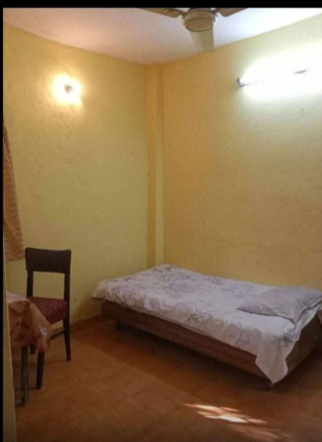 2 BHK Builder Floor For Sale in Lajpat Nagar I