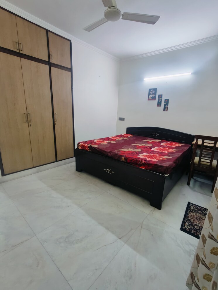 Bedroom, malviya nagar 2 Bedroom 100 Sq.Yd. Builder Floor In Malviya Nagar Delhi 8707822