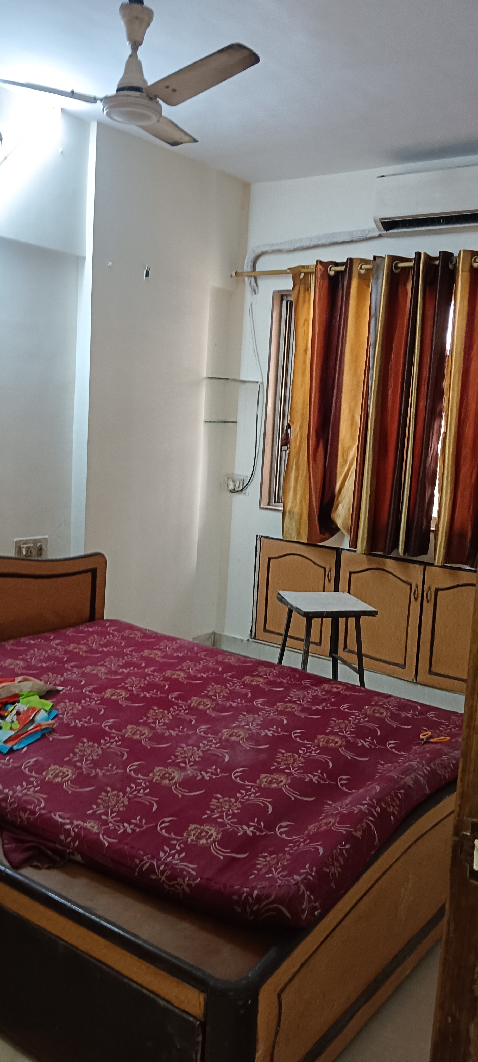 1 BHK Apartment For Rent in Riddhi Gardens CHS