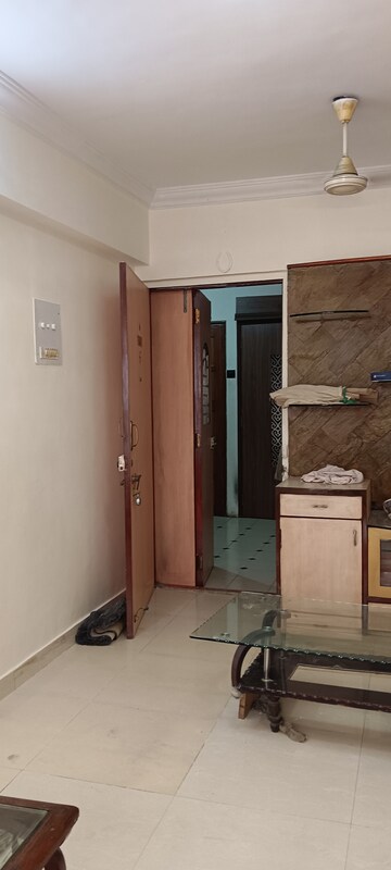 Bathroom in 1 BHK Apartment at Riddhi Gardens CHS, Malad East – for Rent