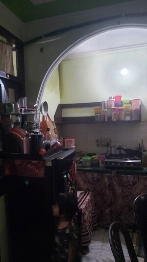 Gym in 2.5 BHK Builder Floor at Mayur Vihar – for Sale