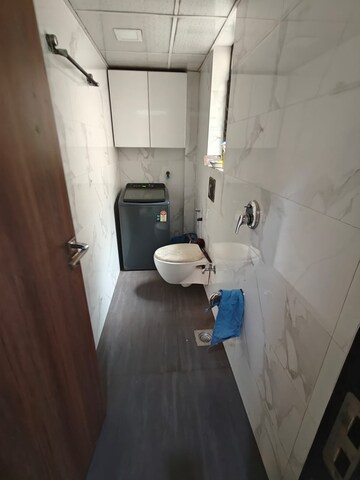 Bathroom in 3 BHK Apartment at Andheri West – for Rent